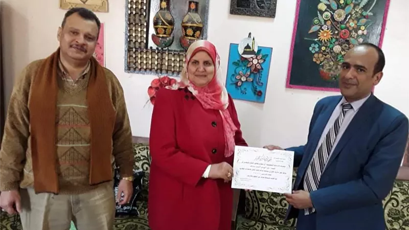 تكريم الرائد المثالى للمرحلة الثانوية على مستوى المحافظة