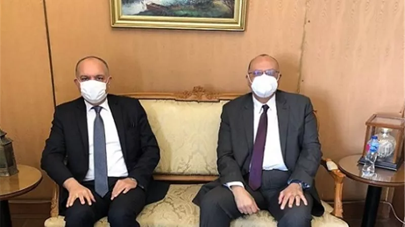 السفير الأردني يبحث مع مساعد وزير الخارجية تعزيز التعاون الدبلوماسي بين البلدين