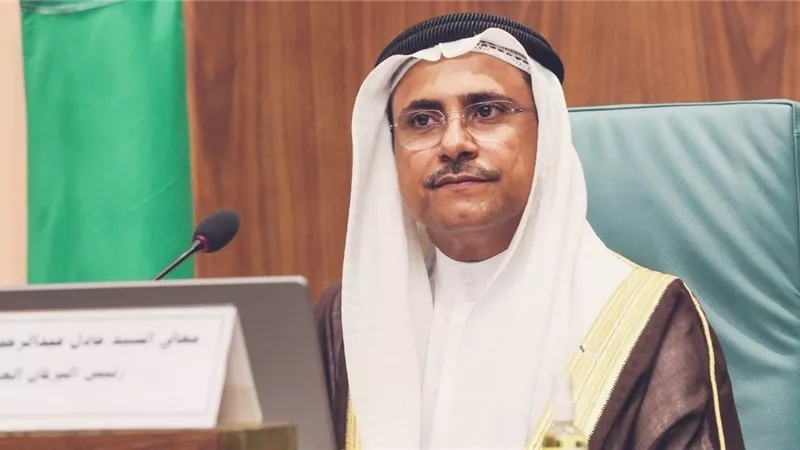 رئيس البرلمان العربي: استهداف الحوثيين للمنشآت النفطية السعودية عمل إرهابي خسيس يستهدف أمن الطاقة العالمي