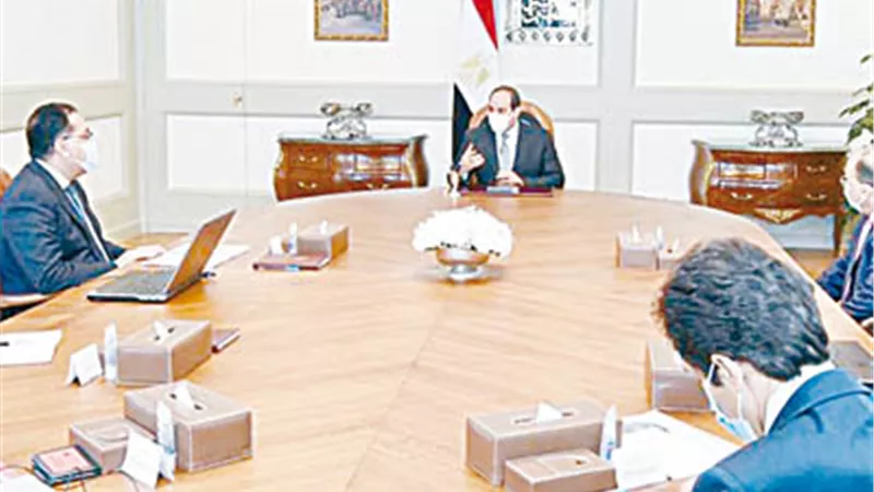 مجمع موحد نموذجي للخدمات الحكومية بكل قرية ومركز