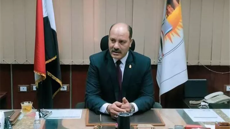 أبو زيد يتسلم مهام عمله مديرًا لمديرية التربية والتعليم بسوهاج