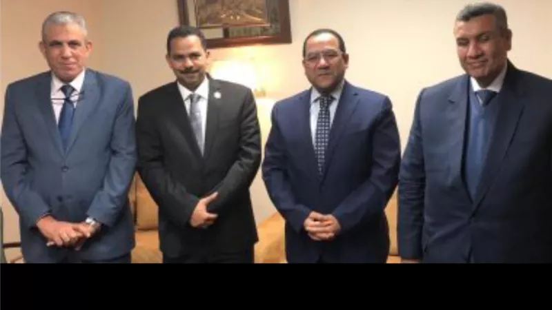 ندوة 
