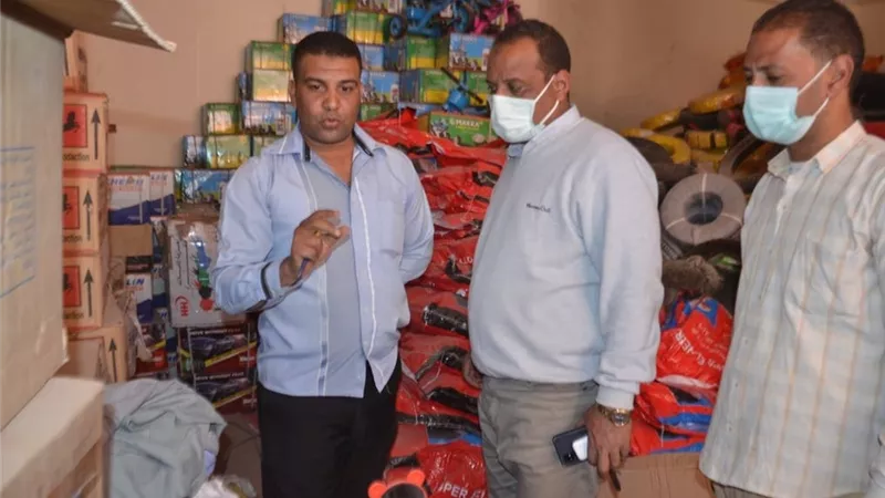 ضبط أغذية غير صالحة للاستهلاك الآدمى فى حملة مكبرة بإسنا جنوب الأقصر