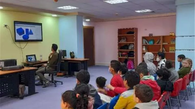 جولة لعالم القطط البرية والفهود لأطفال مكتبة مصر العامة بمطروح