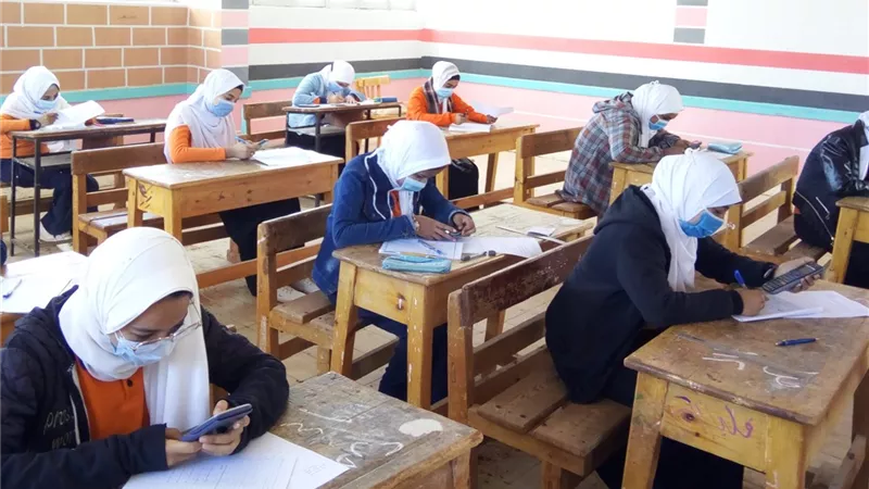 تعليم الوادى الجديد يستأنف امتحانات نصف العام دون معوقات