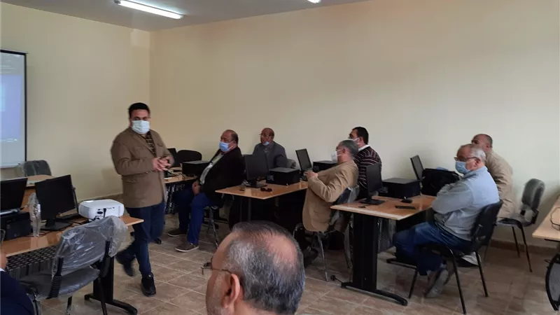 بدء دورات تدريب الرقمية في العاشر من رمضان