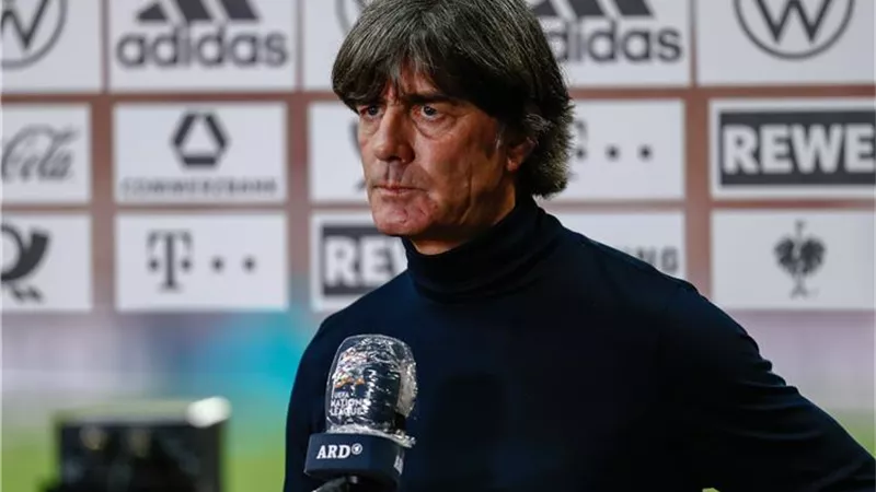 رسميًا.. لوف يُعلن موعد رحيله عن منتخب ألمانيا