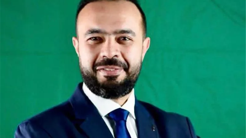استشارى يوضح الفرق بين عملية التلقيح الصناعي والحقن المجهري