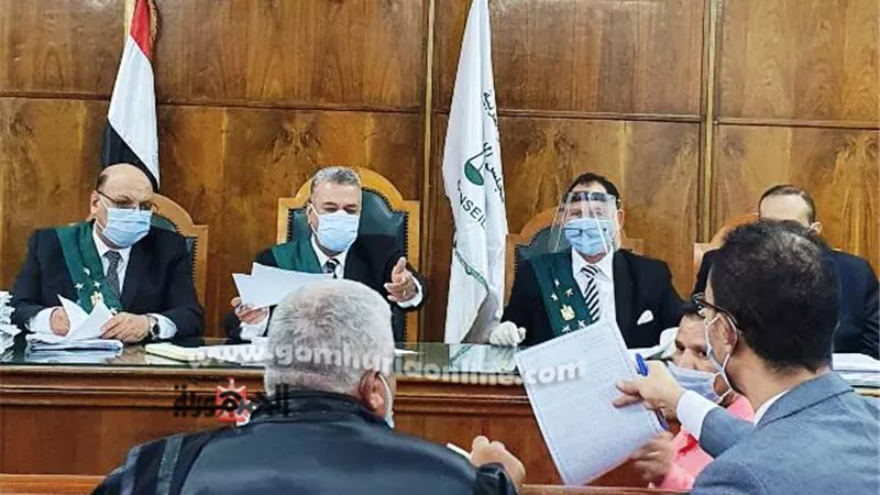 الإدارية العليا فصل مدرس إبتدائى تحرش ب 4 تلميذات