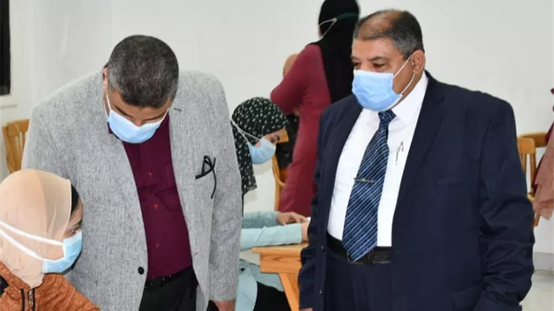 رئيس جامعة القناة: لم نرصد حالة اشتباة كورونا خلال الامتحانات