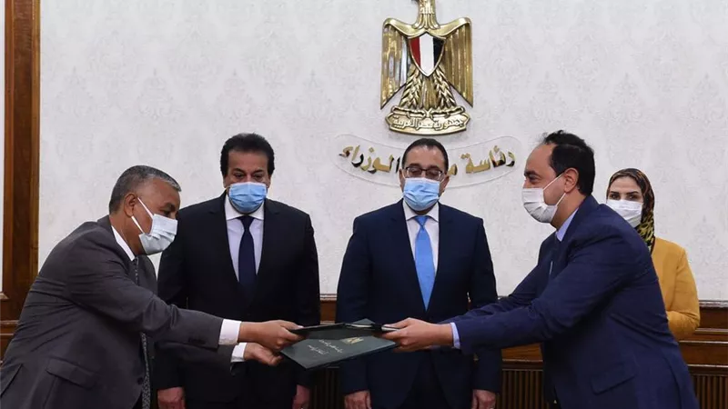 رئيس الوزراء يشهد توقيع بروتوكول تعاون لإنشاء مركز لعلاج الإدمان بالمجان بجامعة جنوب الوادي