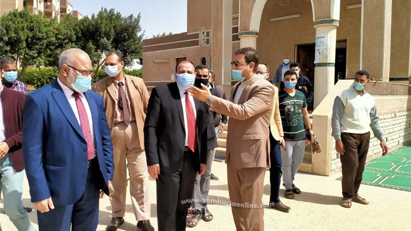 نائب رئيس جامعة الأزهر للوجه القبلي يتفقد المدن الجامعية للبنين والبنات