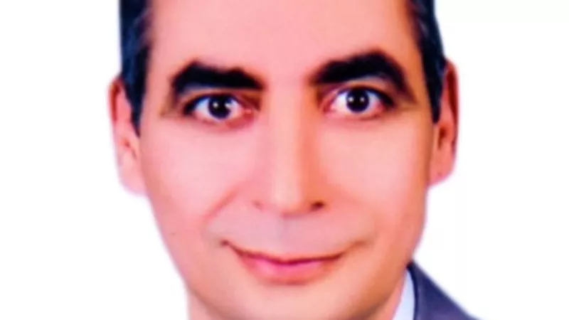 محمد أنور رئيساً للهيئة العامة لتنفيذ المشروعات الصناعية والتعدينية.. تعرف على سيرته الذاتية بالصور