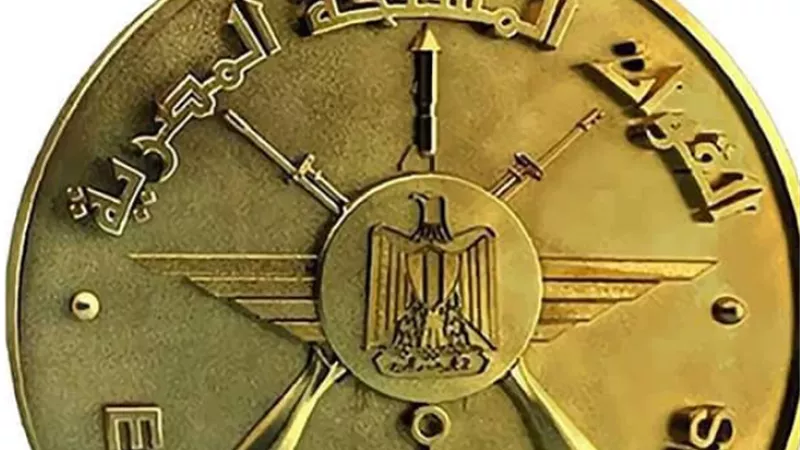 خبير فى جراحة العيون بالمركز الطبى العالمى