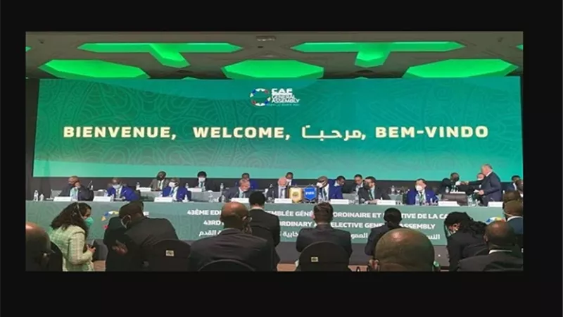 عمومية الكاف توافق على زيادة نواب الرئيس لـ 5