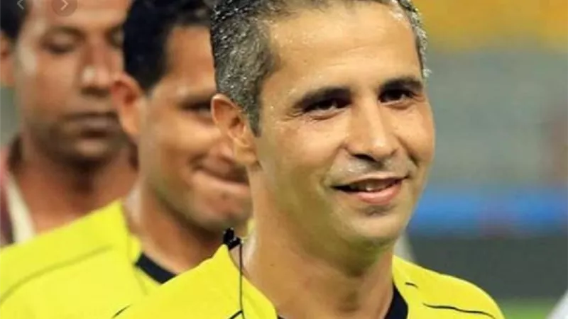 محمود عاشور حكما لمباراة المصرى وإنبى