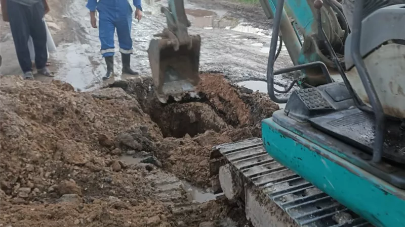 رئيس مياه القناة : الانتهاء من تركيب الخطوط الرئيسية لمنطقة الإصلاح لخدمة أكثر من 2000 مواطن