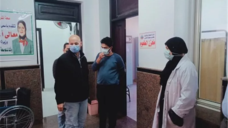تطعيم 452 من كبار السن بلقاح 