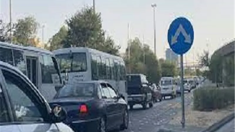 الكويت.. الحكومة تدرس سبب الاختناق المروري أيام الحظر