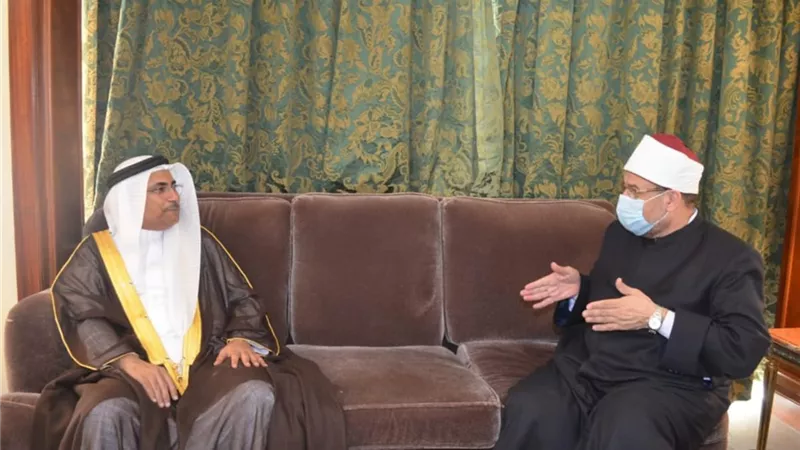 الدكتور مختار جمعة يثمن دور الملك حمد بن عيسى آل خليفة في دعم قضايا الحق والعدل وإعلاء الوسطية