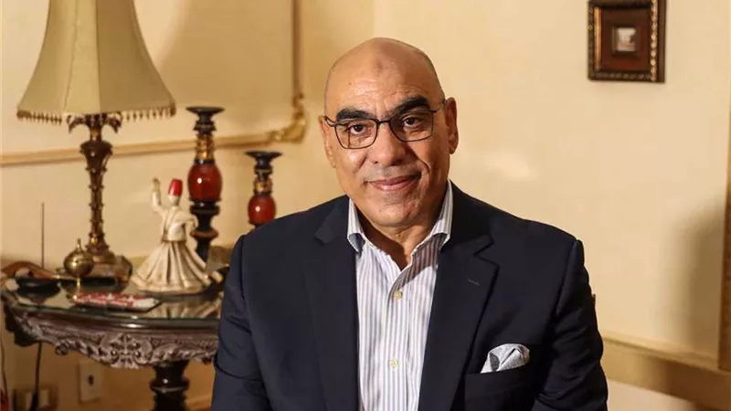 مفاجأة..الاتحاد الدولي يفتح الباب امام رفع العقوبة عن هشام نصر