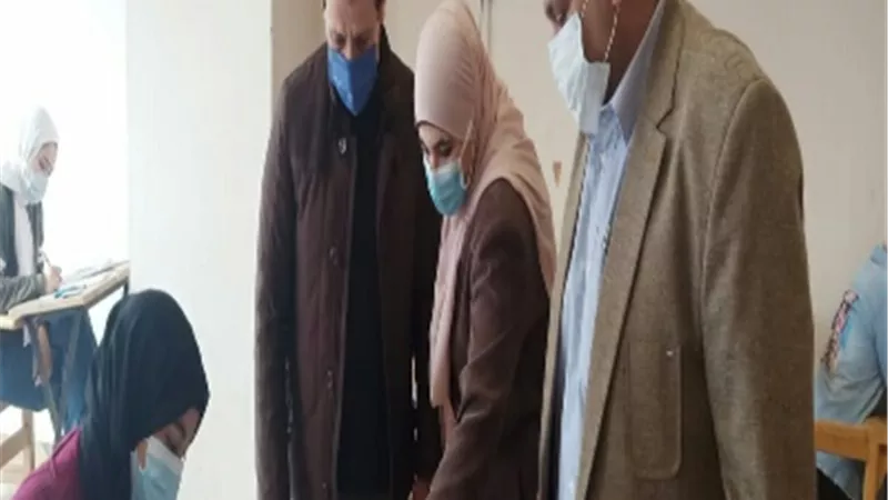 نائب رئيس جامعة بنها لشئون التعليم والطلاب يواصل جولاته لتفقد سير الامتحانات