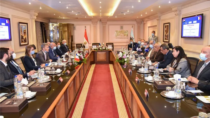 وزير الرياضة يشهد توقيع بروتوكول مبادرة 