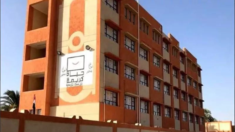 محافظ سوهاج: إنشاء 97 مدرسة بتكلفة تتخطى 580 مليون جنيه بـ 7 مراكز..صور