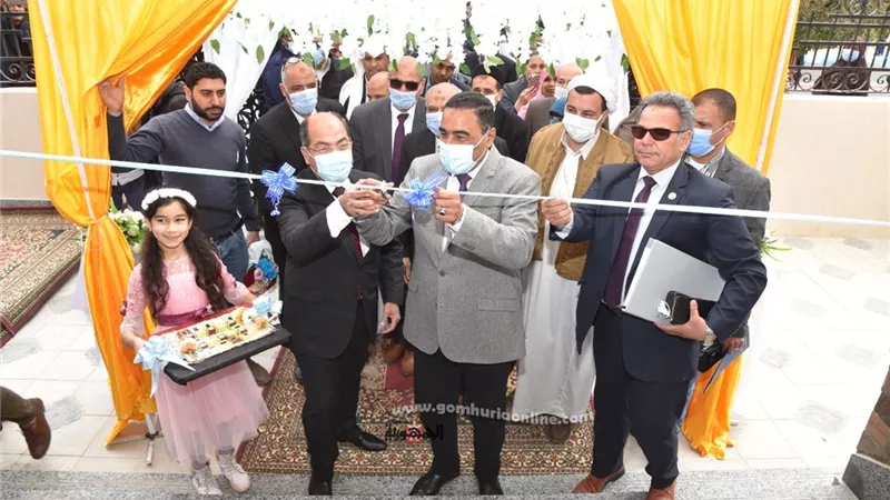 شعيب يفتتح اعمال تطوير المديرية المالية بمطروح