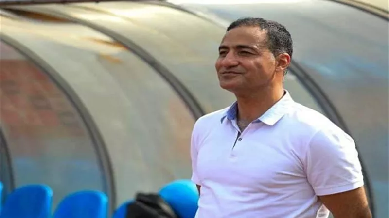 سفير مصر بالكونغو يُدعِّم بعثة الأهلي في مقر الإقامة والتدريبات