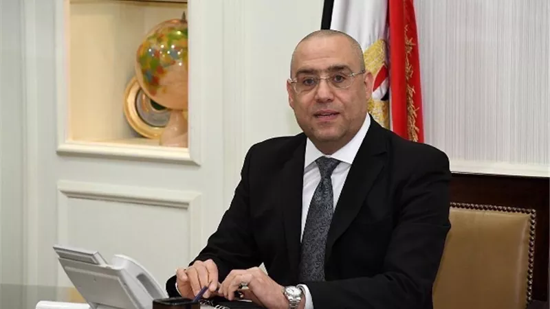 رئيس جهاز اكتوبر الجديدة يتفقد بمشروعات الاسكان لعدد ٢٤٨٨٨ وحدة بغرب ارض المطار