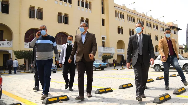 استمرار جولات محافظ الغربية بطنطا لمتابعة الرصف والتطوير-صور