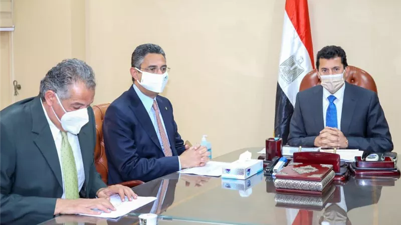 وزير الشباب والرياضة: تقديم الخدمات البريدية المتميزة بمراكز الشباب.. قريبًا