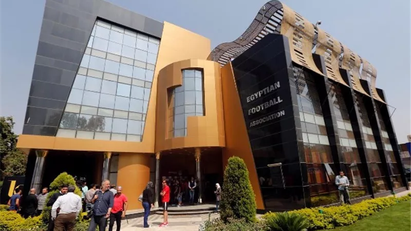 لجنة الانضباط بالاتحاد المصري تقرر عقوبات انضباطية بعد أحداث مباراة الشرقية للدخان والفيوم