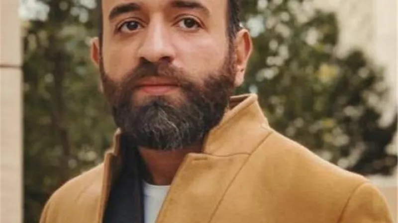 الموت يفجع المخرج عمرو سلامة