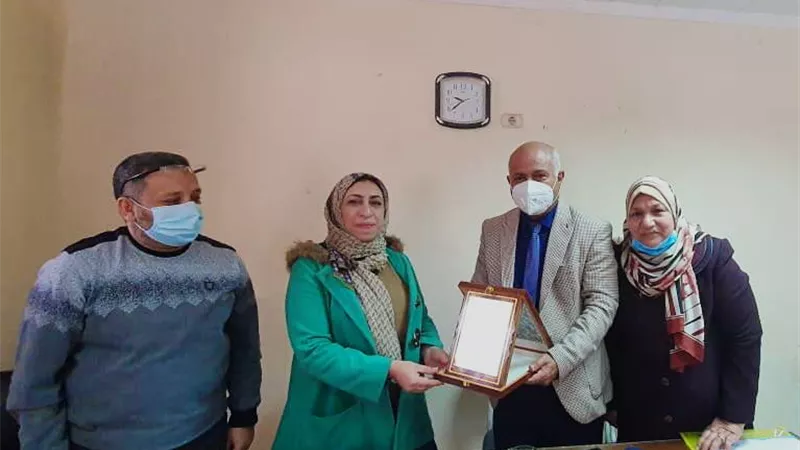 منظمه اليونيسيف تكرم الدكتور حميدة وكيل صحة الغربية-صور