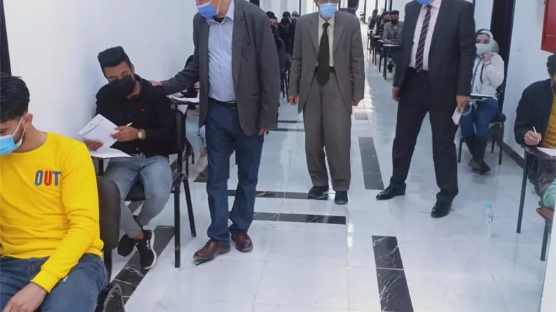 انتهاء امتحانات كلية الآداب بجامعة العريش دون شكاوى..صور