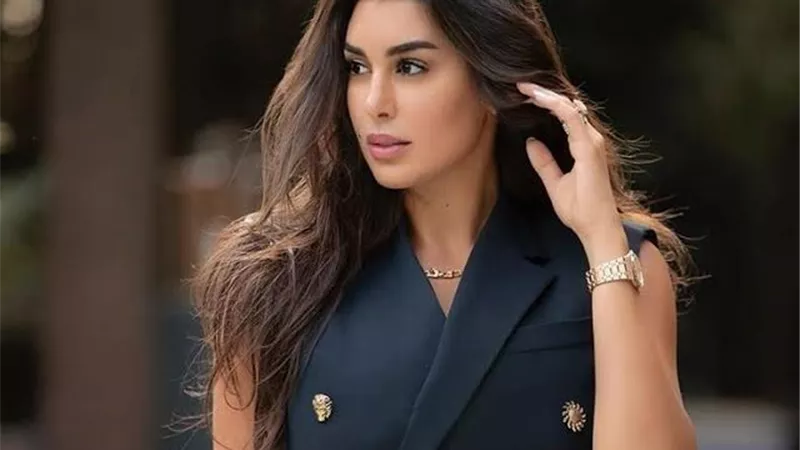 احدث ظهور لياسمين صبرى اما طائرة خاصة.. صور