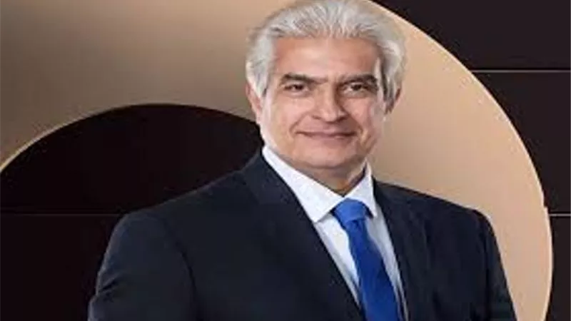 مستشار الرئيس يكشف تطورات حالة وائل الإبراشي الصحية: تجاوز مرحلة صعبة جدا.. فيديو