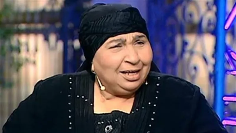 ابنة فاطمة كشرى تطلب من جمهورها 