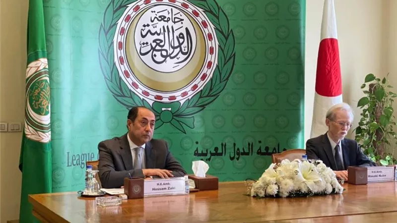 جامعة الدول العربية وحكومة اليابان وبرنامج الأمم المتحدة الإنمائي يعقدون مائدة مستديرة حول أهمية التحول الرقمي