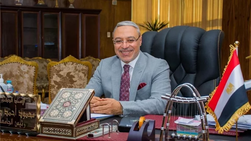 رئيس جامعة طنطا : حل مشكلة رواتب أطباء الامتياز بـ«طب الأسنان»