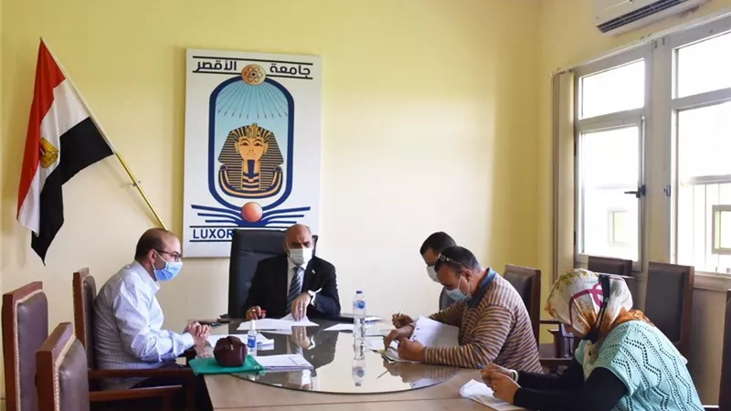 إجتماع مجلس شئون الدراسات العليا والبحوث بجامعة الأقصر