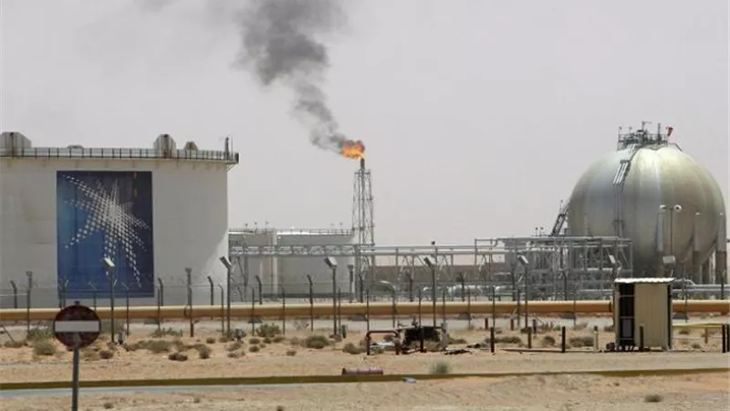 مصر تدين استهداف ميليشيا الحوثي لمصفاة تكرير البترول بالسعودية
