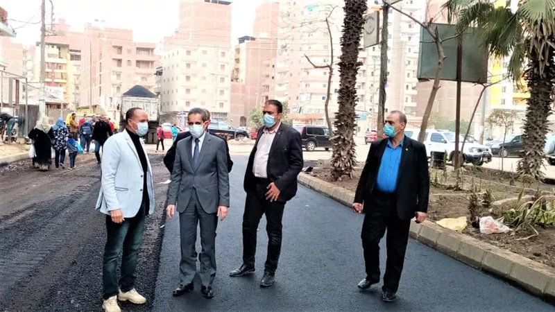 محافظ الغربية يتابع مشروعات الرصف بطنطا والمحلة-صور