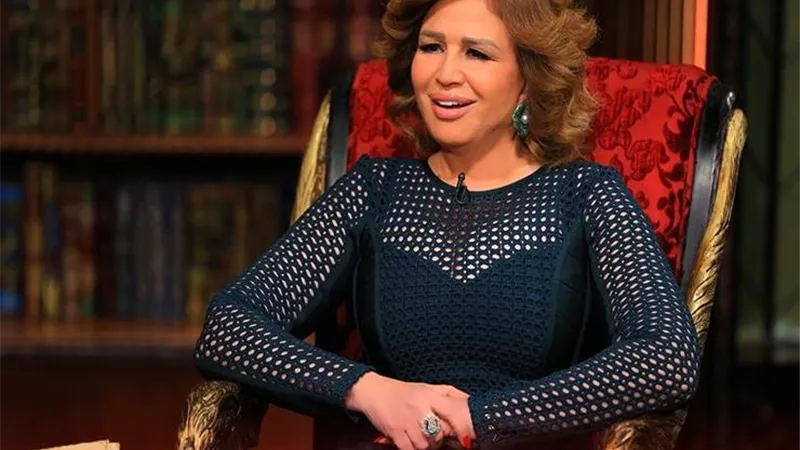 الهام شاهين تكشف سر زواجها السرى .. فيديو