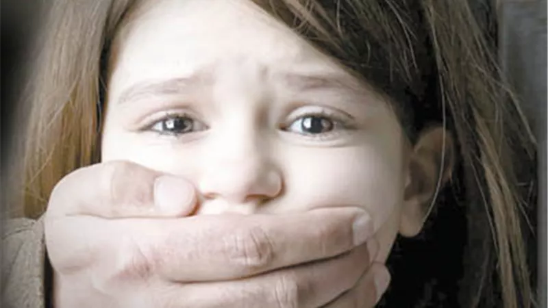 حتي لا تتكرر حادثة المعادي.. المتحرشون بالأطفال
