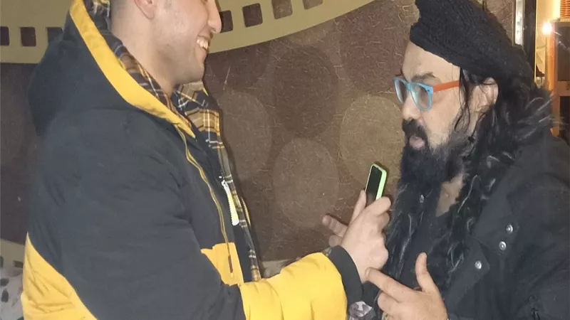 نادر أبو الليف: كلمات أغانى المهرجانات 