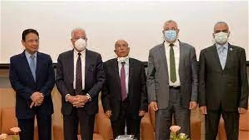 محافظ جنوب سيناء: أرض مصر لن تضيع بفضل القوات المسلحة