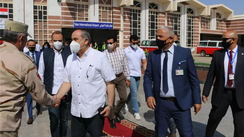 محافظ جنوب سيناء يشيد بالمظهر المشرف لمطار طابا